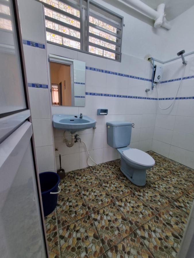 Homestay Α Cocobay Condo Resort ポートディクソン エクステリア 写真